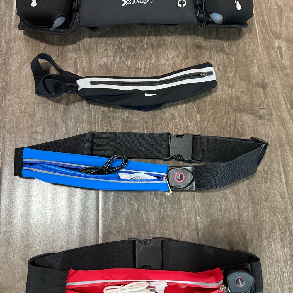 Running Waist Pack Set in Black, Blue, and Red